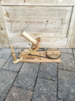 Garnvinder og Krydsnøgleapparater