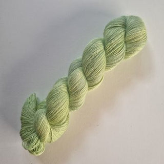 Alpaca-cashmere-lace-apple-green