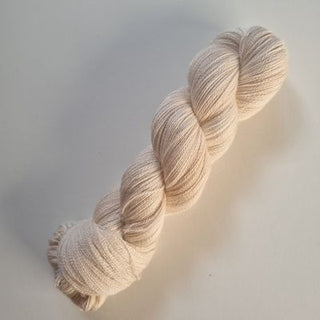 Alpaca-cashmere-lace-sky-soft-vanilla