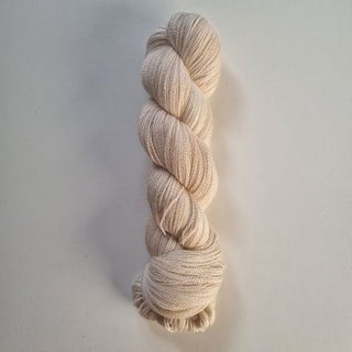 Alpaca-cashmere-lace-sky-soft-vanilla