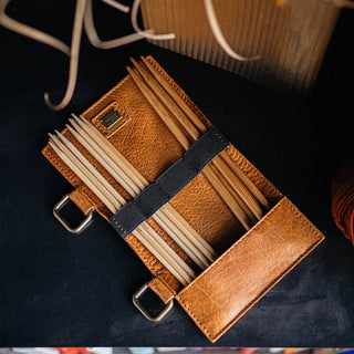 Carita bundle- Etui til strikkepinde