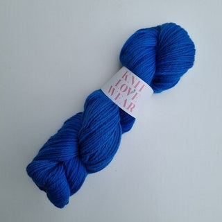 handdyed-organic-merino-dk-bright-blue