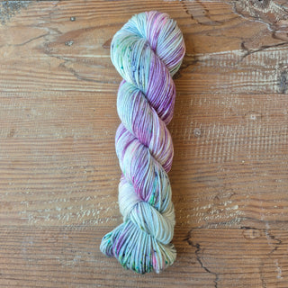 Universe - Silky Merino DK